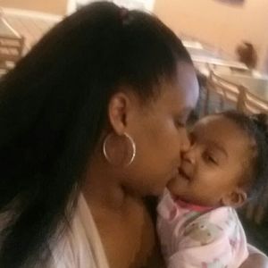 Meet your Posher, Rayelle